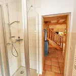 Prázdninový dům Strandschloesschen - Haushaelfte 1 Sellin (Rugen)