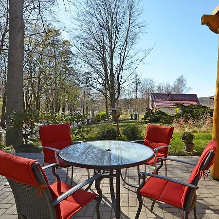 Prázdninový dům Strandschloesschen - Haushaelfte 1 Sellin (Rugen)