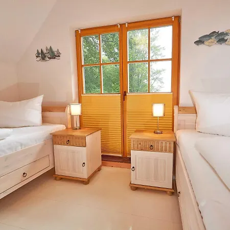 Strandschloesschen - Haushaelfte 1