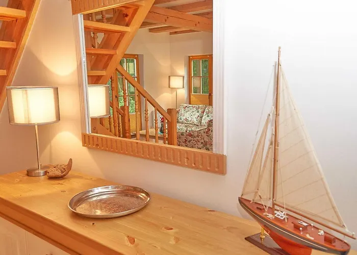 Strandschloesschen - Haushaelfte 1 Sellin (Rugen)